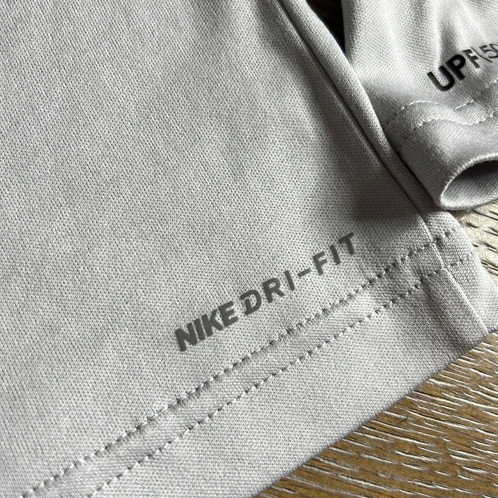 HURLEY Nike Dri-Fit UPF 50+ Grey Long-sleeve Lightweight Performance Top